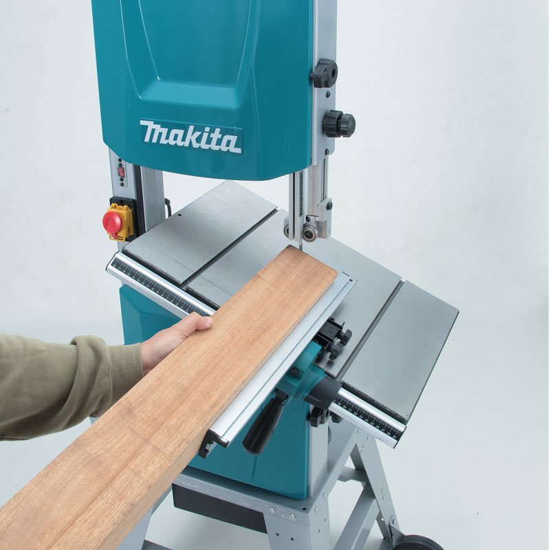 Makita tračna testera pila LB1200F