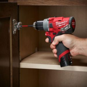 Milwaukee aku bušilica odvijač M12 FDD-202X