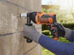 Black+Decker udarna bušilica BEH850 850W