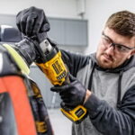 DeWALT aku ugaona polirka sa potenciometrom XR BRUSHLESS DCM848P2 18V-125mm
