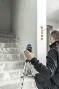 Hoegert križni 3D crveni laserski nivelir HT4M072