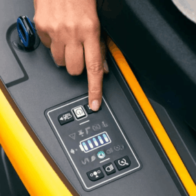 Stiga aku traktor kosačica kosilica Swift 372e