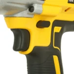 DeWalt aku udarni odvijač 18V 1/2" 950Nm u TSTAK koferu DCF899NT - Solo
