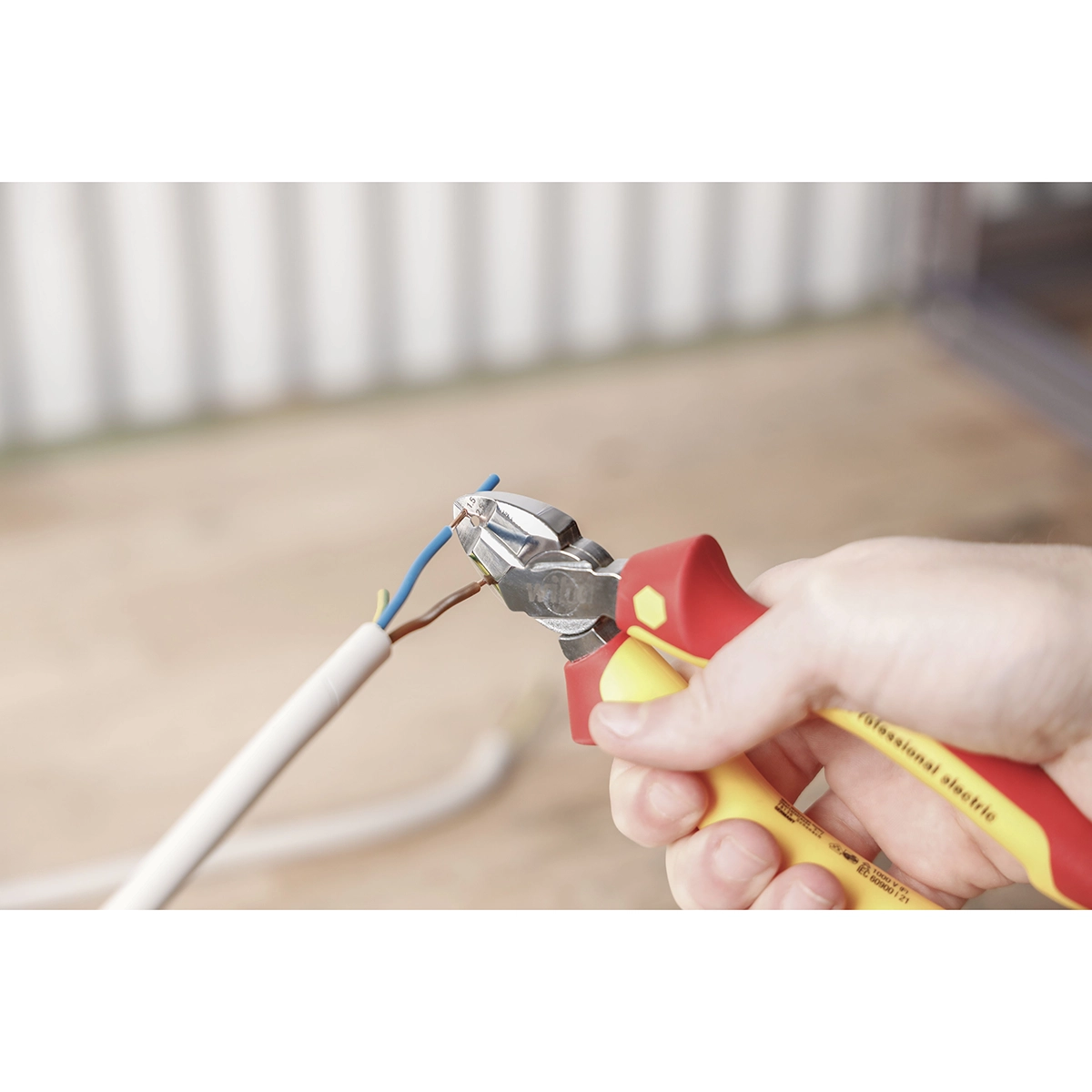 Wiha električarska kliješta kose sječice DynamicJoint 160 mm