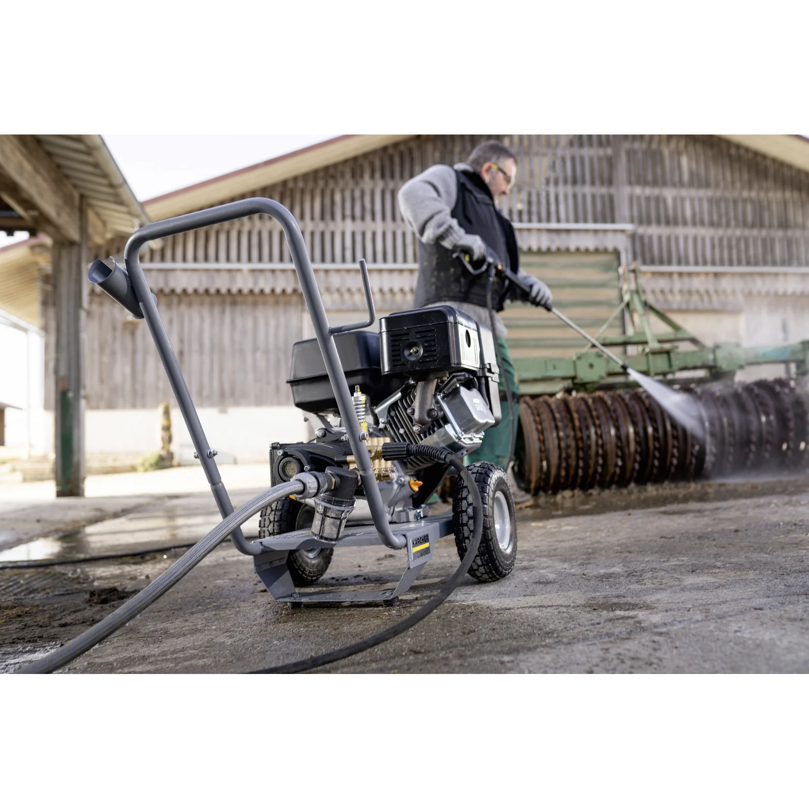 Karcher motorni perač visokim pritiskom HD 7/20 G CLASSIC 250 bar