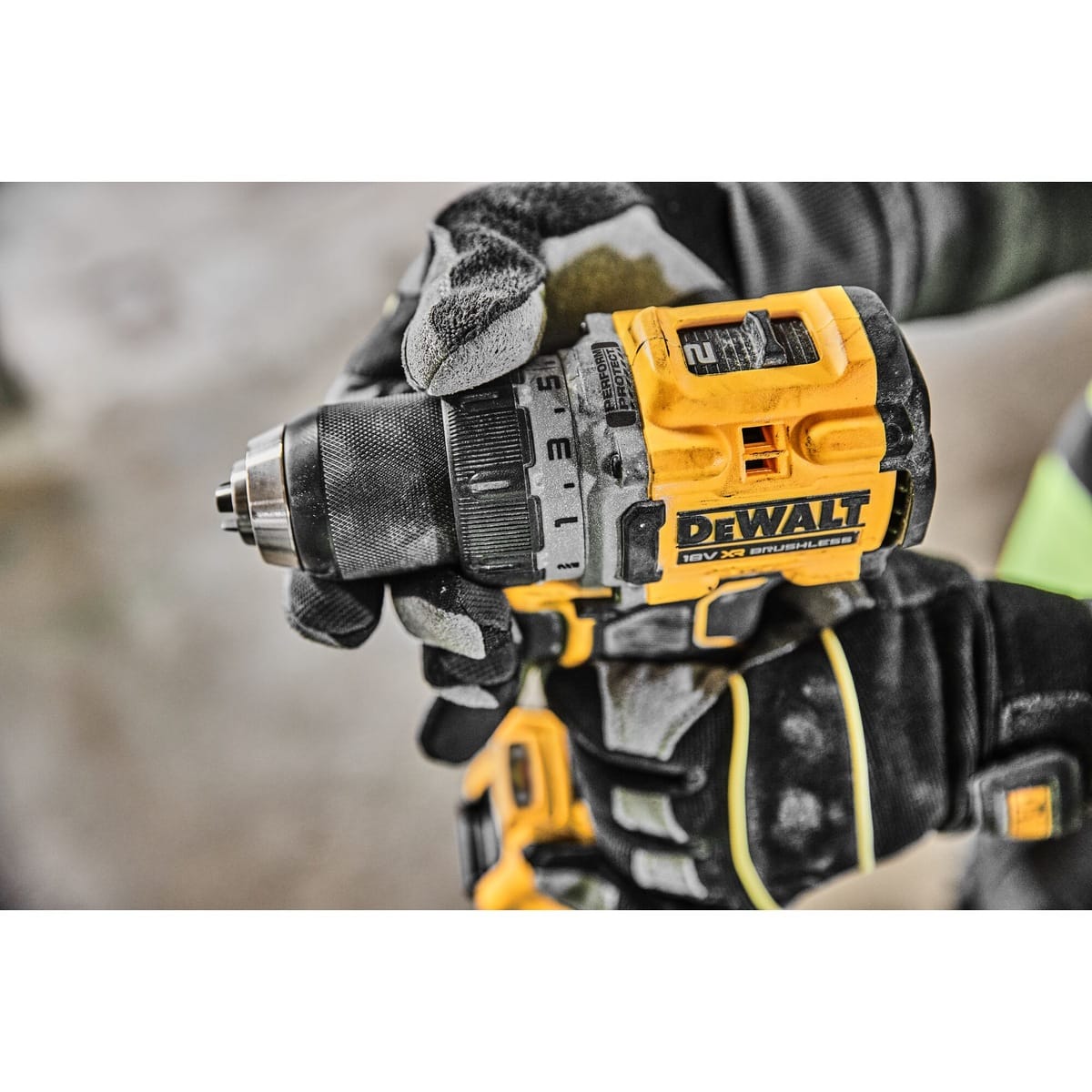 DeWALT aku bušilica odvijač sa 4 izmjenljive glave DCD803NT (Kopiraj)