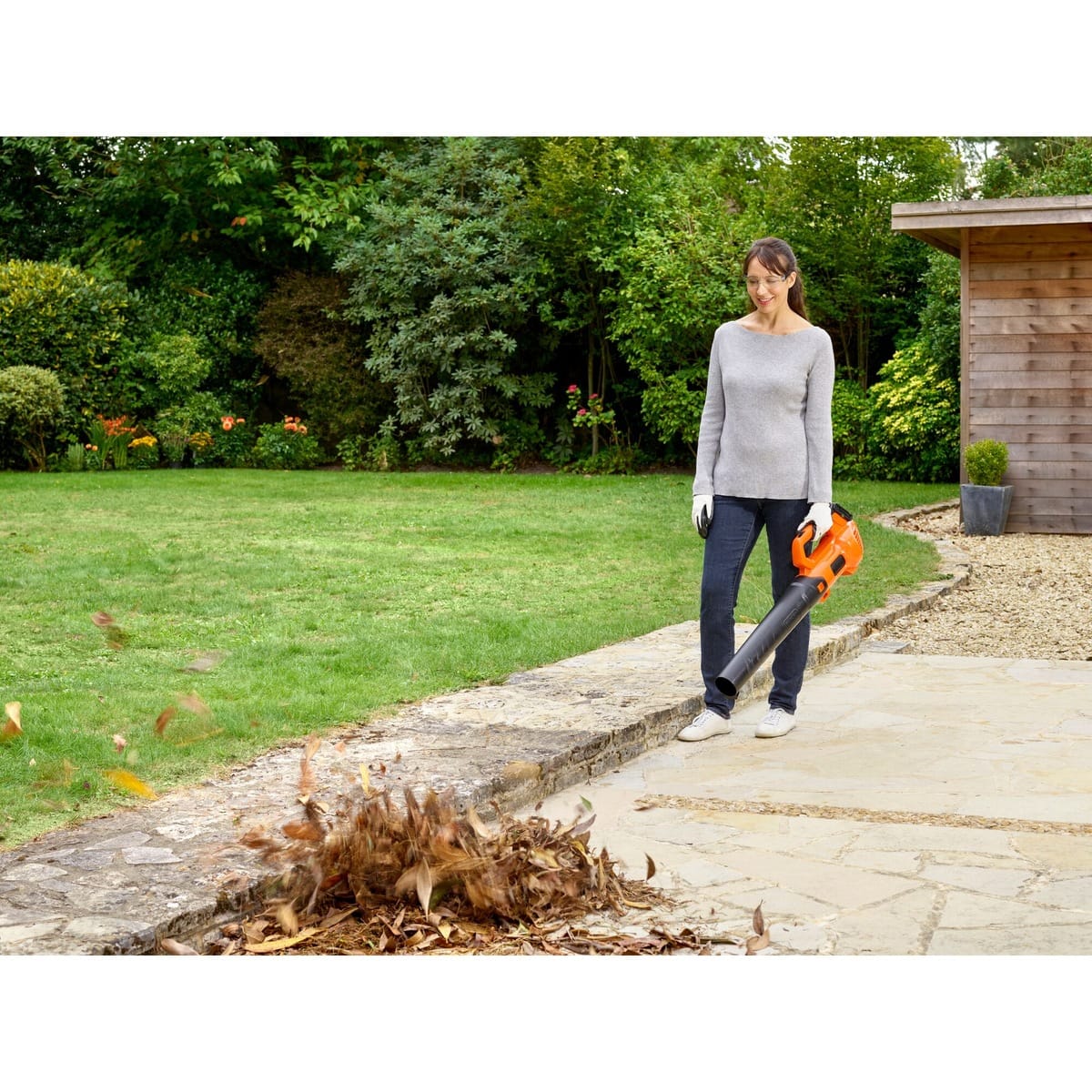Black+Decker aku udarna bušilica sa 80-dijelnim setom pribora 18V 2x2.0Ah BCD383D2XKA (Kopiraj)