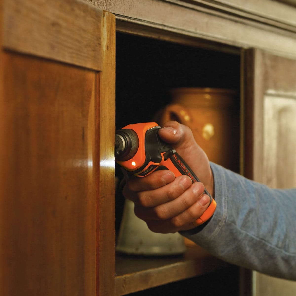 Black+Decker aku makaze škare za živicu 18V 1x2.0Ah GTC1845L20 (Kopiraj)