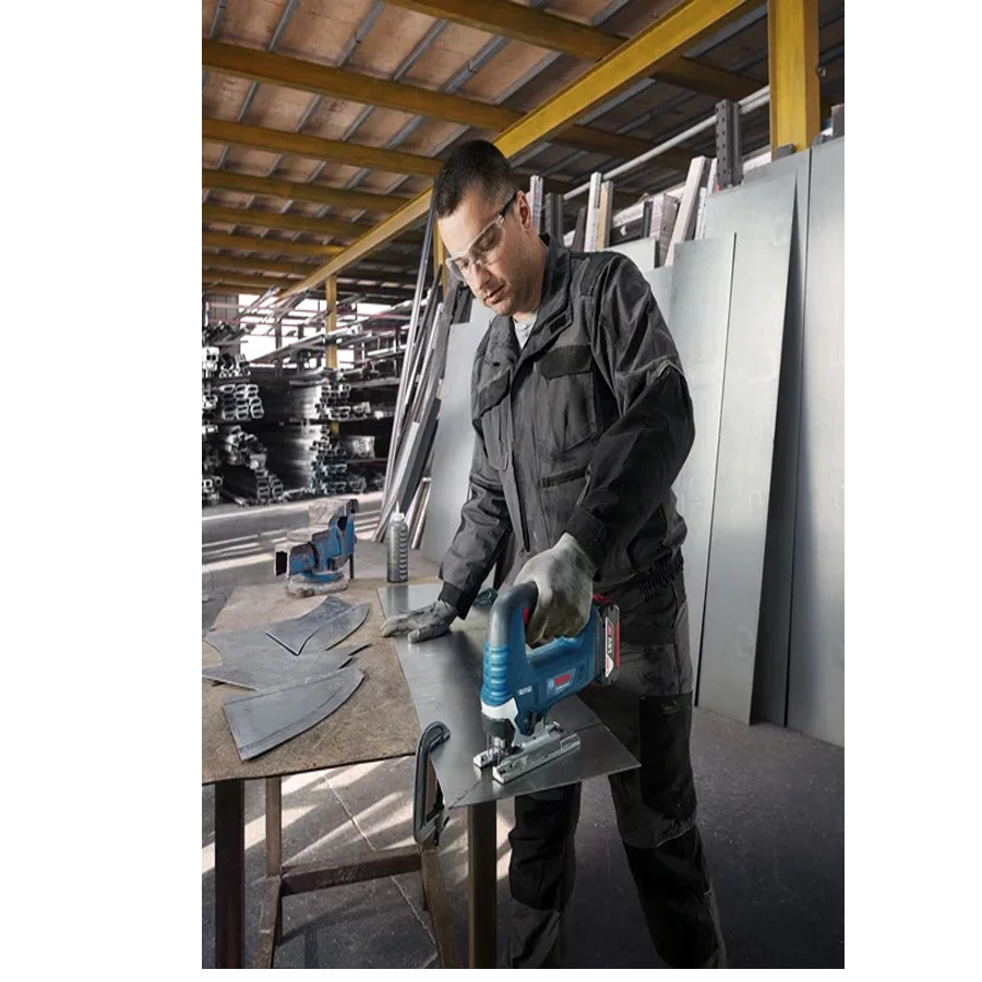 Bosch aku ubodna pila testera GST 18V-LI B Professional SOLO (Kopiraj)